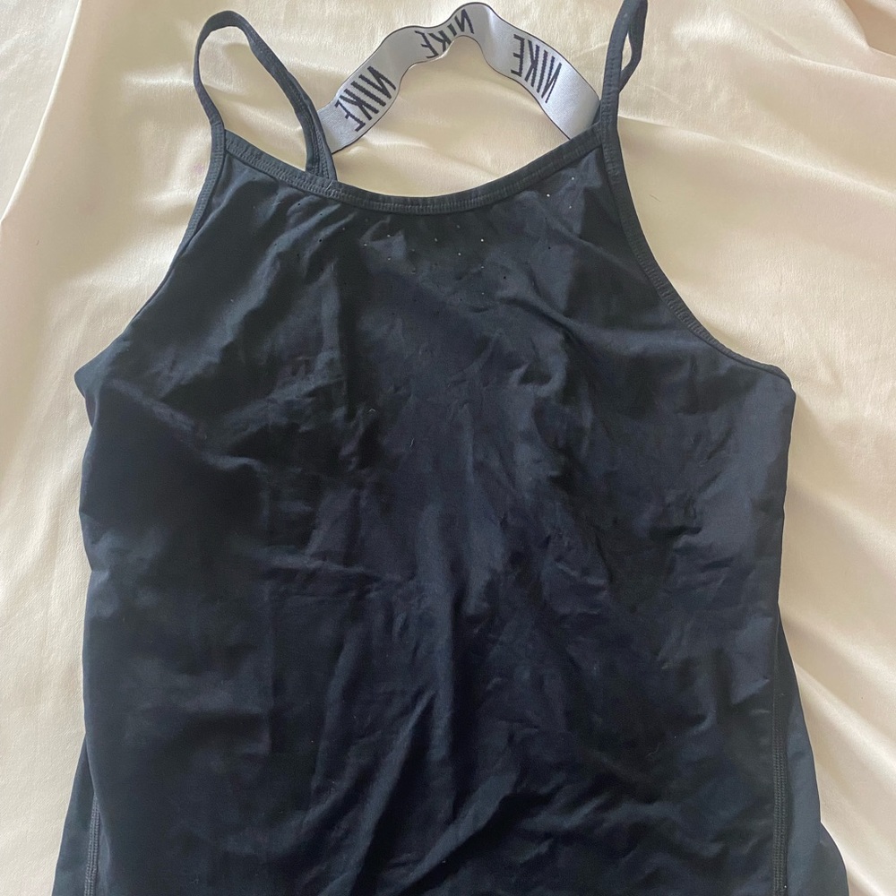 Nike tank